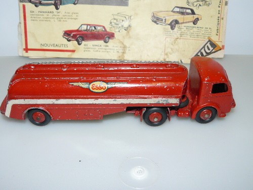 Dinky toys ancien camion - ,