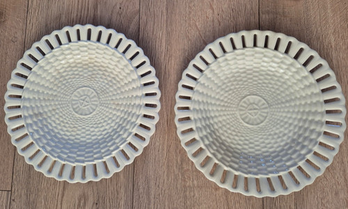 Anciennes assiettes ajourées - anciennes,