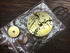 Mouvement de montre de poche vintage Omega