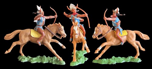 Vintage 1960 2 cavaliers - -,