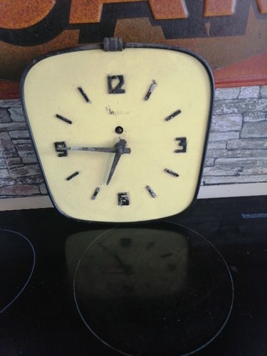 Pendule horloge formica jaune - horloge,