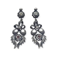Longues boucles d'oreilles de