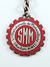 PORTE-CLÉS - Sté MÉRIDIONALE de MOTOCULTURE NÎMES Métal ÉMAILLÉ Drago TRACTEURS