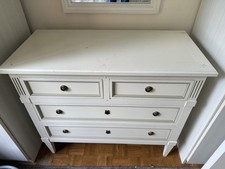 Commode En Bois Couleur blanc Cassé 4 Tiroirs 
