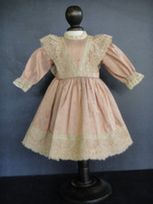 ROBE SOIE et dentelles pour