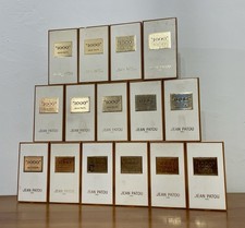 Lot de 15 miniatures de parfum