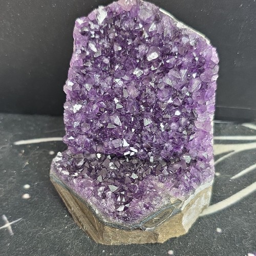Améthyste druse 8x6 cm - améthyste,