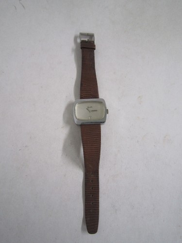 Montre vintage mecanique - montre,