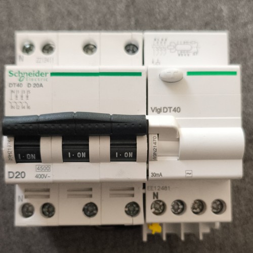 Schneider electric dt40 - schneider,