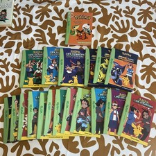 LOT 19 LIVRES POKÉMON LA