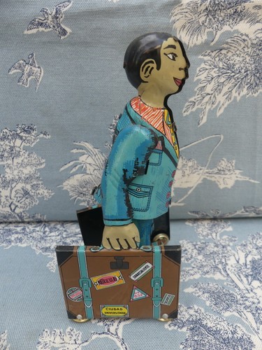 Voyageur avec ses deux - voyageur,
