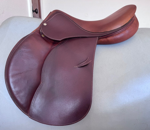 Devoucoux oldara saddle - 17.5",