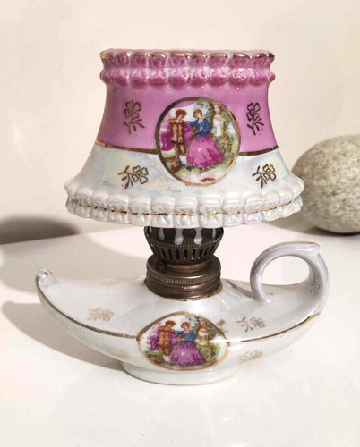 Jolie ancienne lampe huile - jolie,