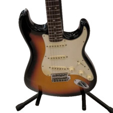 [Fender] Guitare électrique