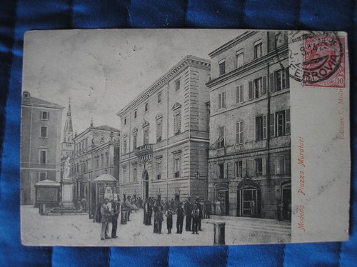 Modena piazza muratori - modena,