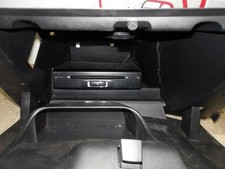 Boite a gants PEUGEOT 208 1 PHASE 1 96738112ZD