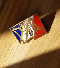 Pin's D DAY WW2 DRAPEAU AVEC