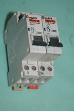   lot de 2 Disjoncteurs