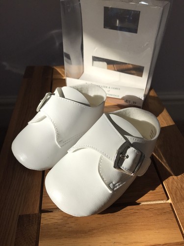 Chaussures bébé baptême