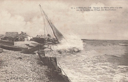 Chatelaillon barque peche - chatelaillon,