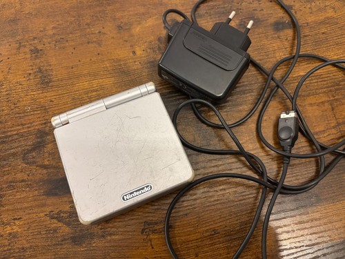 Nintendo game boy - game, advance