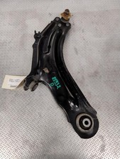 Triangle inferieur avant droit