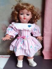 Poupée BELLA , l'un des  premiers modèles  Rhodoïd   38cm   TBE