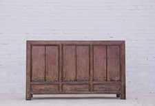 Moderne asia Kommode mit ausdrucksstarker Patina aus Vollholz