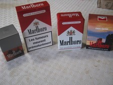 présentoir publicitaire cigarettes lot de 4 boites marlboro.