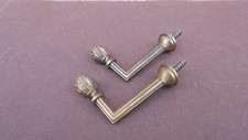 Petits crochets embrasses - petits,