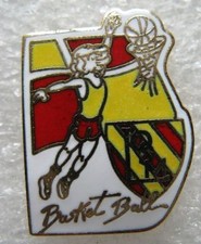 Pin's Sport Club BASKET BALL OSM ballon filet #E3