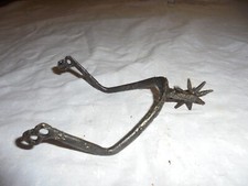 asser rare eperon moyen age