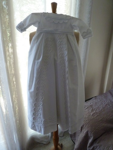 Robe baptême ancienne vers - de,