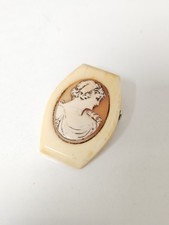 Broche ancienne vintage