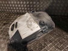 Pare Boue Avant Gauche Partie Avant - RENAULT MEGANE III (3) CC PHASE I - (C25)