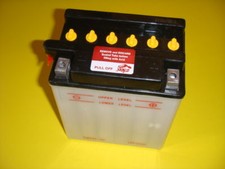 XS  650  YAMAHA  BATTERIE 12