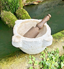 ANCIEN GROS MORTIER PILON PIERRE TAILLÉE PROVENÇAL MONOLITHE CUISINE APOTHICAIRE