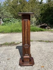 Sellette/colonne  en noyer massif style L XIII