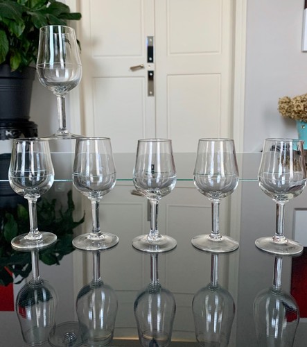 Verres liqueur service de - -,