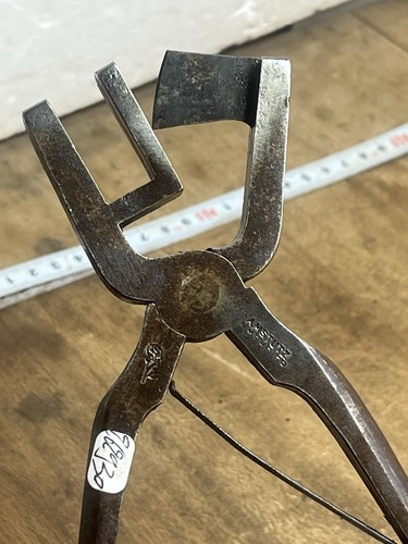 Pince amstutz rene - ,