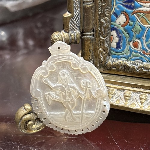 Ancien petit medaillon - petit,