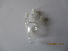 * FLACON EN FORME DE POIRE