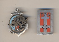 2 insignes  regiment