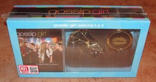 Gossip Girl - l'intégrale saisons 1 à 5 Coffret 28 DVD Neuf sous blister VF