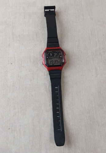 Ancienne montre lcd casio - ancienne,
