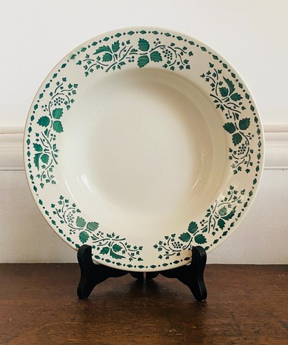 Assiettes creuses terre fer - terre,