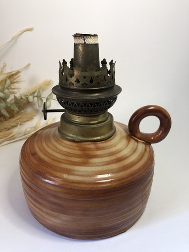 Grosse lampe pétrole avec - grosse,