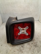 Feu arriere droit Jeep