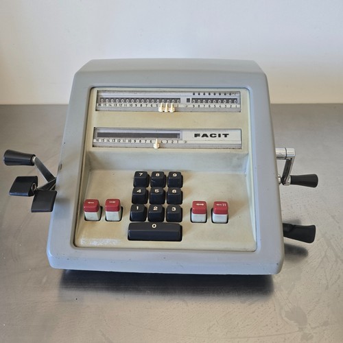 Machine calculer facit - à,