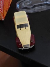 Citroën 2CV 6 " Dolly " 1985 miniatures de Norev échelle 1/43